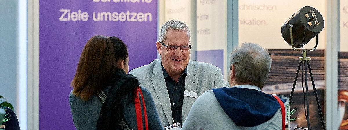 Mit neuer Kolleg:in zur tekom-Jahrestagung Mit neuer Kolleg:in zur tekom-Jahrestagung